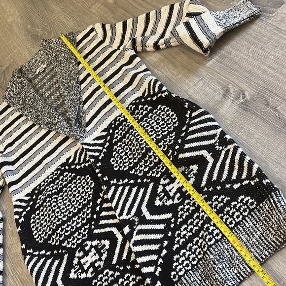 ECOTE Open Front Cardigan Black, Cream & Grey Patterned Size M - Picture 13 of 15